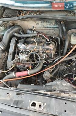 Хэтчбек Volkswagen Golf 1988 в Радивилове