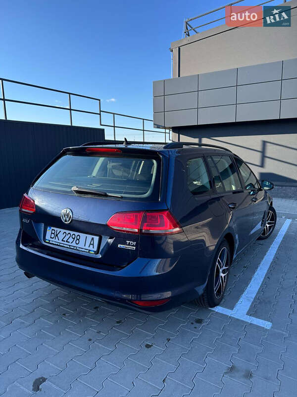 Універсал Volkswagen Golf 2015 в Луцьку