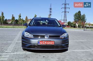 Хетчбек Volkswagen Golf 2019 в Києві