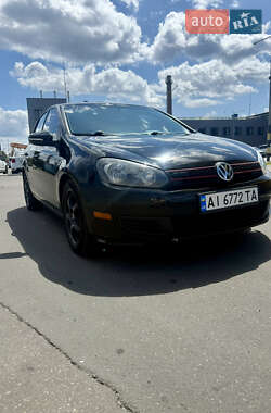 Хэтчбек Volkswagen Golf 2012 в Киеве