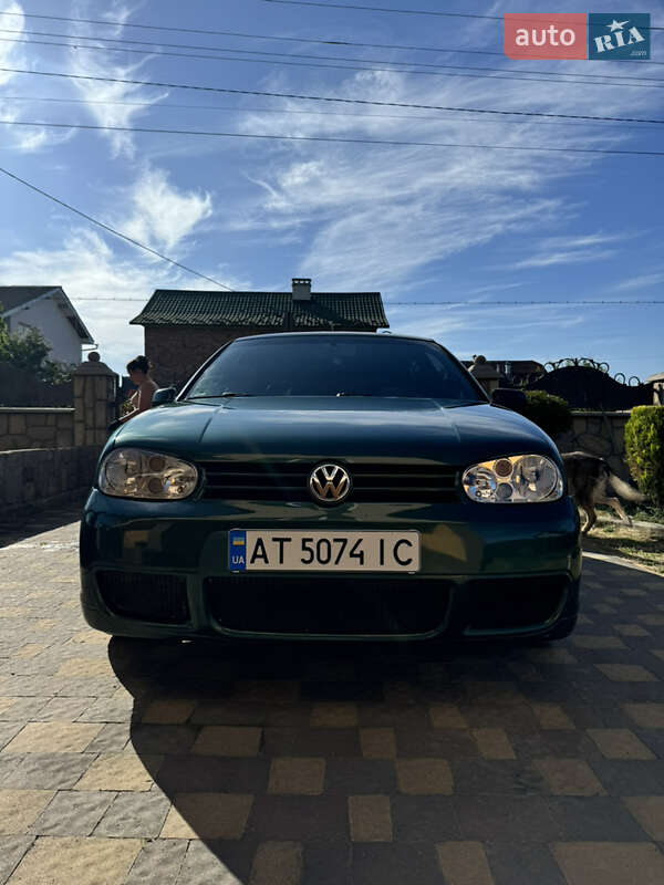 Volkswagen Golf 2000