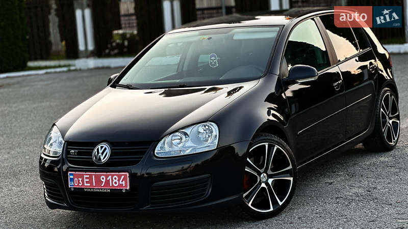 Хетчбек Volkswagen Golf 2007 в Дубні