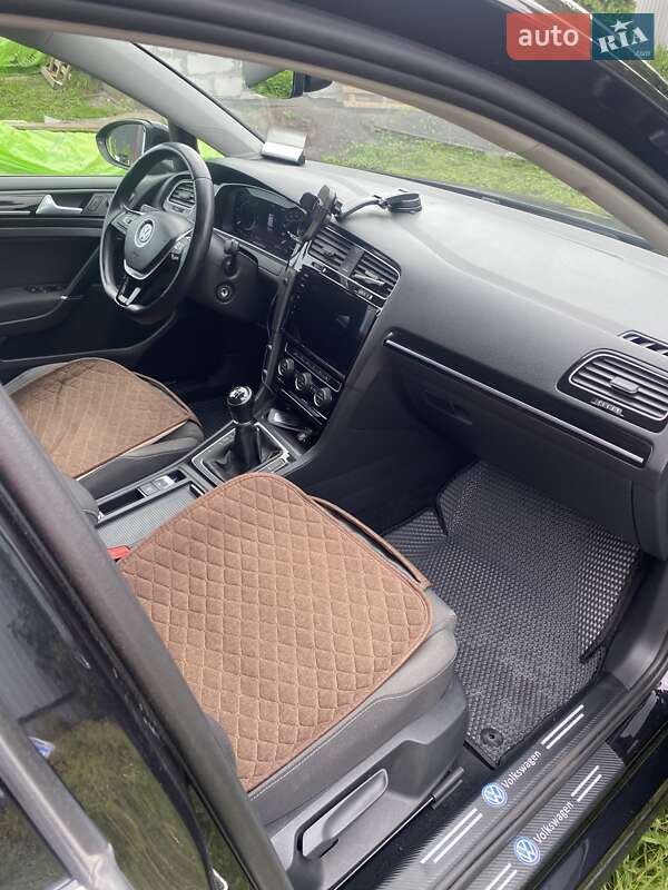 Универсал Volkswagen Golf 2018 в Крюковщине