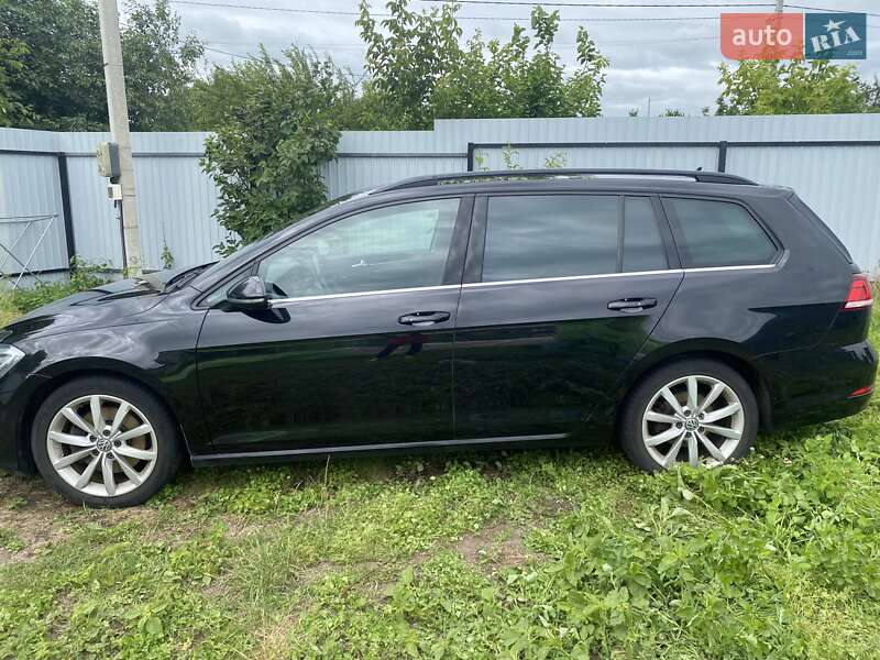 Универсал Volkswagen Golf 2018 в Крюковщине
