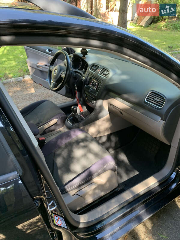 Універсал Volkswagen Golf 2013 в Самборі