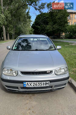 Універсал Volkswagen Golf 2001 в Харкові