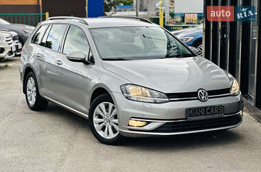 Універсал Volkswagen Golf 2017 в Харкові