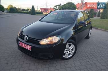 Хэтчбек Volkswagen Golf 2010 в Львове