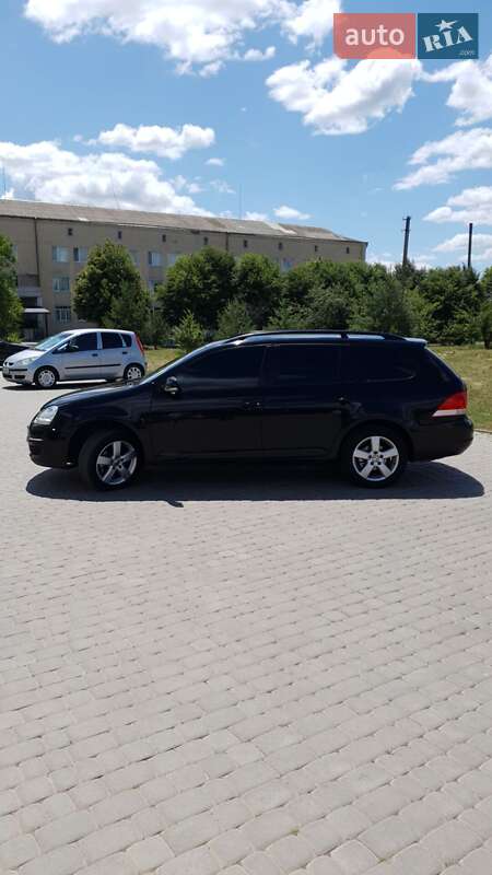 Універсал Volkswagen Golf 2008 в Теплику