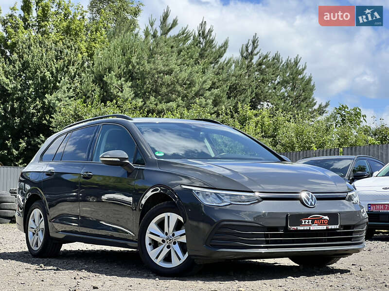 Volkswagen Golf 2021