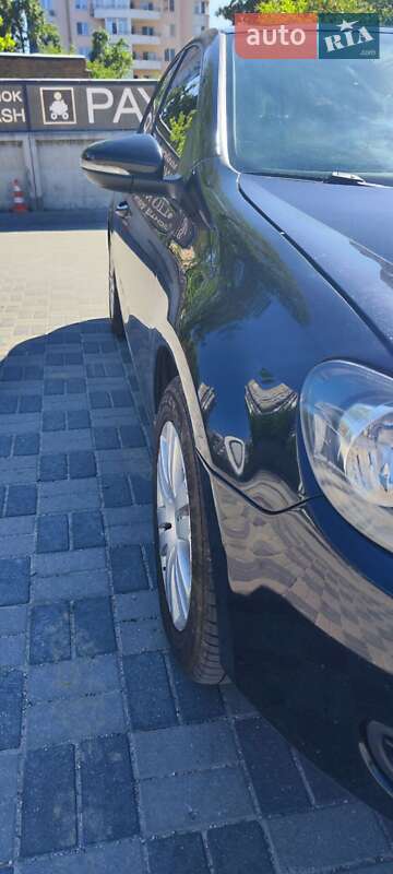 Хетчбек Volkswagen Golf 2010 в Хмельницькому