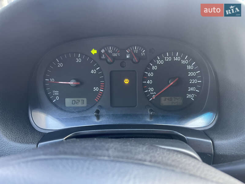Універсал Volkswagen Golf 2001 в Кам'янець-Подільському