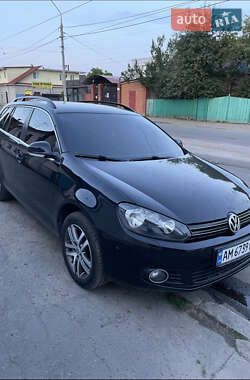 Универсал Volkswagen Golf 2011 в Житомире