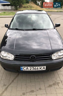 Хэтчбек Volkswagen Golf 2000 в Черкассах
