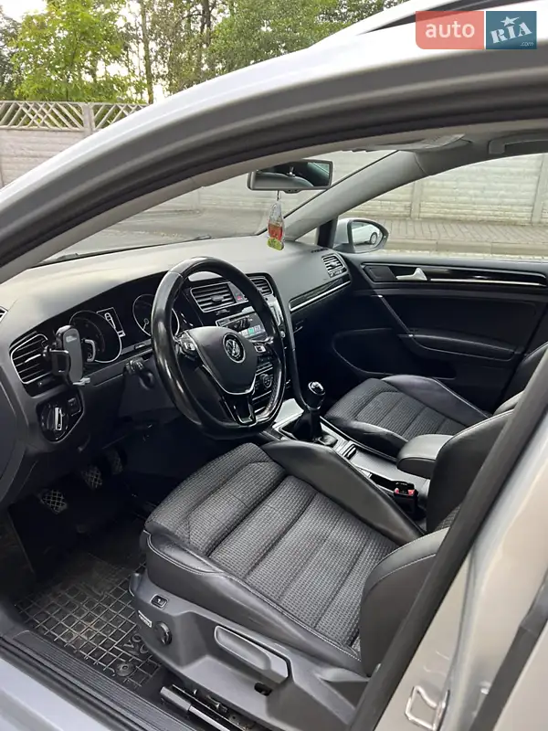Volkswagen Golf 2015 VIN WVWZZZAUZGP505721 фото оголошення 8 з 51