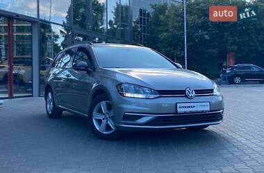 Универсал Volkswagen Golf 2019 в Одессе