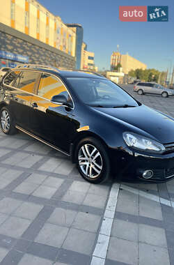 Универсал Volkswagen Golf 2011 в Виннице