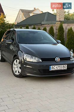 Хэтчбек Volkswagen Golf 2013 в Луцке