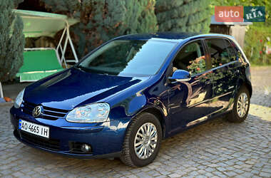 Хэтчбек Volkswagen Golf 2008 в Мукачево