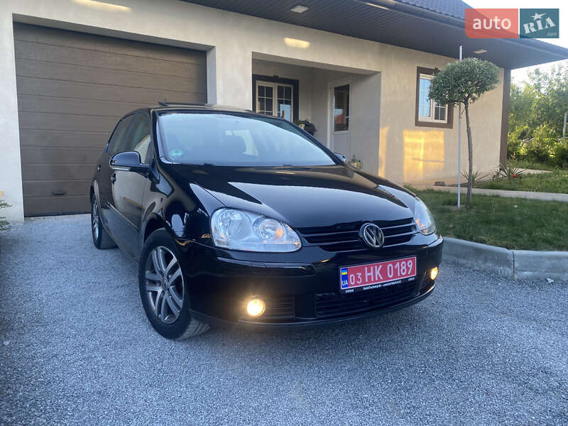 Хэтчбек Volkswagen Golf 2007 в Бучаче