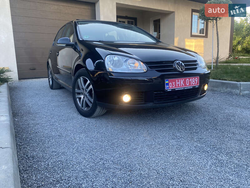 Хэтчбек Volkswagen Golf 2007 в Бучаче