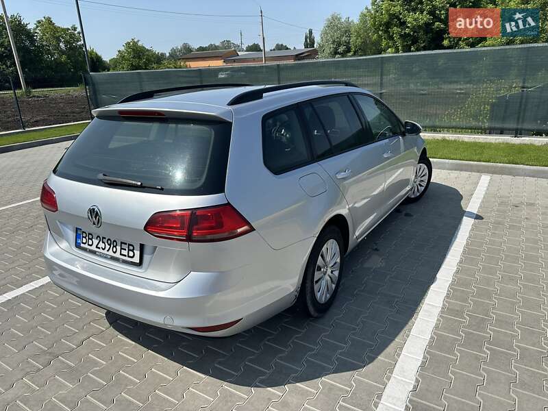 Универсал Volkswagen Golf 2014 в Виннице