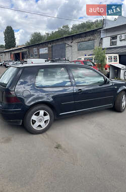 Хетчбек Volkswagen Golf 1999 в Києві