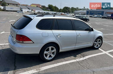 Универсал Volkswagen Golf 2009 в Ужгороде