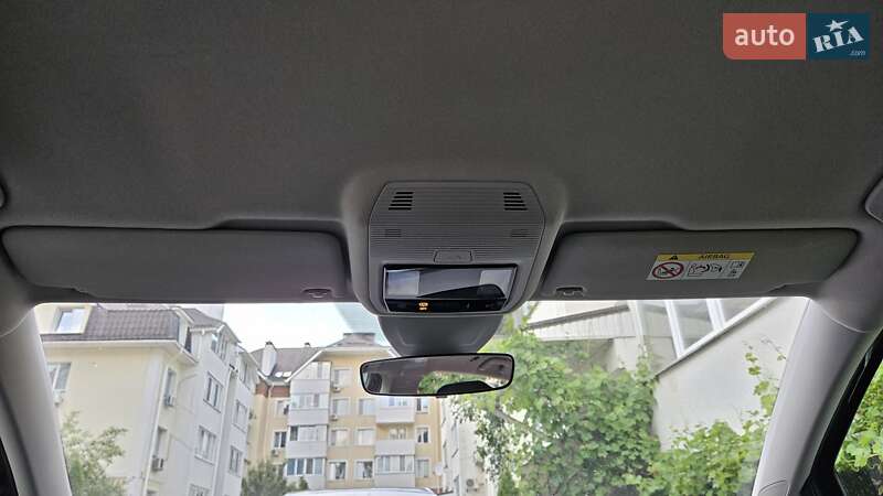 Универсал Volkswagen Golf 2021 в Киеве