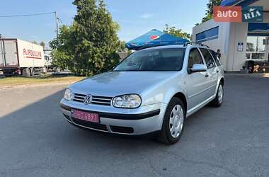 Универсал Volkswagen Golf 2006 в Городке