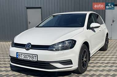 Хетчбек Volkswagen Golf 2018 в Миколаєві