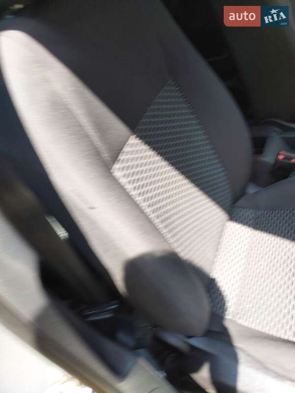 Универсал Volkswagen Golf 2011 в Каменском