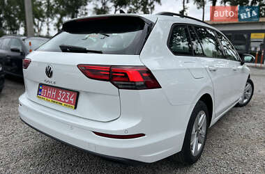 Універсал Volkswagen Golf 2021 в 