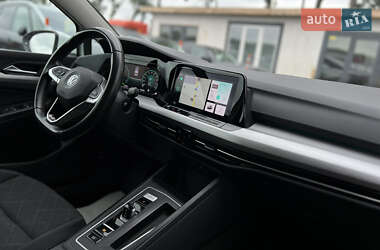 Універсал Volkswagen Golf 2021 в 