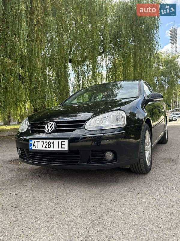 Хетчбек Volkswagen Golf 2007 в Івано-Франківську