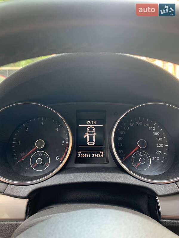 Хэтчбек Volkswagen Golf 2011 в Киеве фото 9 Хэтчбек Volkswagen Golf 2011 в Киеве