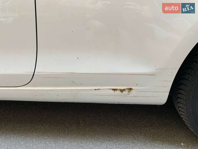 Хэтчбек Volkswagen Golf 2011 в Киеве фото 10 Хэтчбек Volkswagen Golf 2011 в Киеве