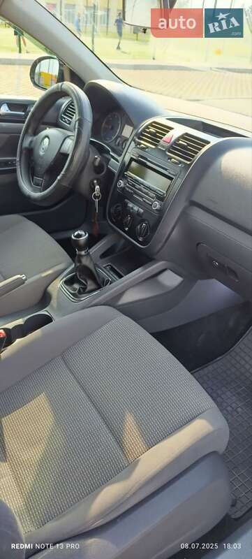 Универсал Volkswagen Golf 2009 в Бучаче
