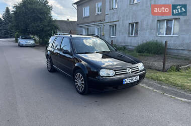 Універсал Volkswagen Golf 2001 в Володимирі