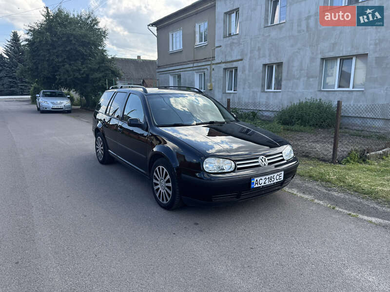 Volkswagen Golf 2001