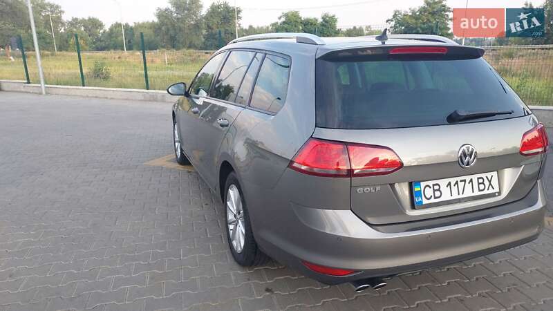 Універсал Volkswagen Golf 2015 в Києві
