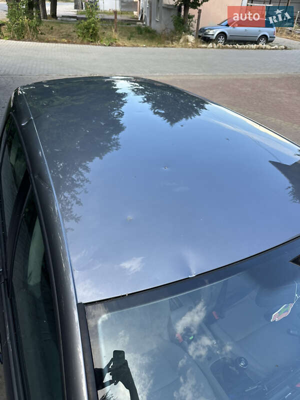 Хэтчбек Volkswagen Golf 2004 в Надворной