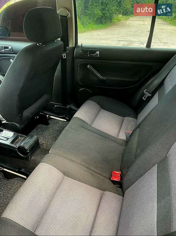 Хетчбек Volkswagen Golf 2001 в Кодимі фото 2 Хетчбек Volkswagen Golf 2001 в Кодимі