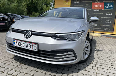 Хетчбек Volkswagen Golf 2021 в Львові
