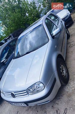 Хэтчбек Volkswagen Golf 2001 в Виннице