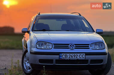 Универсал Volkswagen Golf 2001 в Мене