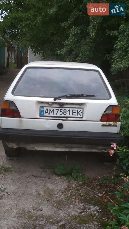 Хэтчбек Volkswagen Golf 1990 в Житомире