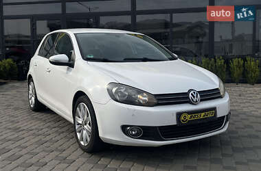 Хетчбек Volkswagen Golf 2010 в Мукачевому