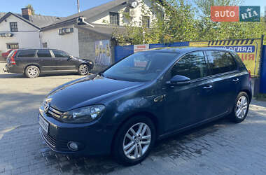 Хетчбек Volkswagen Golf 2010 в Долині