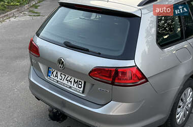 Универсал Volkswagen Golf 2016 в 